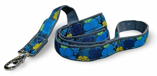earthdog blue hawaii pattern leash in vibrant blues